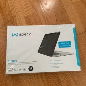 speck Accessories - Speck Products SeeThru Satin - Notebook case11” speck Accessories - Speck Products SeeThru Satin - Notebook case11”